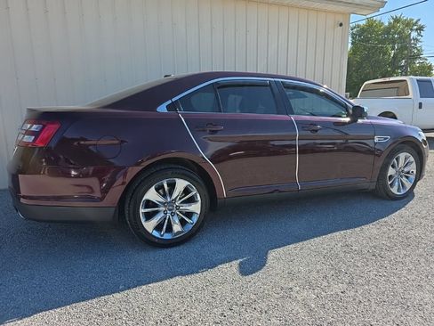 Used 2019 Ford Taurus Limited w/ Driver Assist Package AWD/4WD image 4