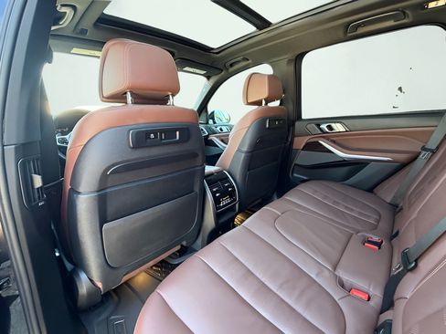 Used 2019 BMW X5 xDrive50i w/ M Sport Package AWD/4WD image 28