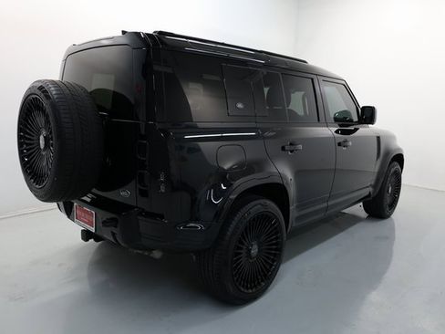 Used 2023 Land Rover Defender 110 SE image 59