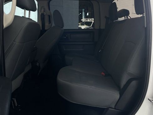 Used 2016 RAM 2500 Tradesman w/ Chrome Appearance Group image 20