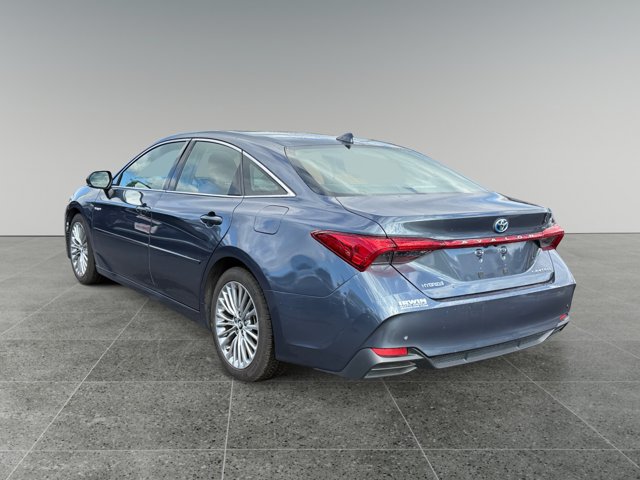 Used 2020 Toyota Avalon Limited w/ Advanced Safety Package FWD image 3