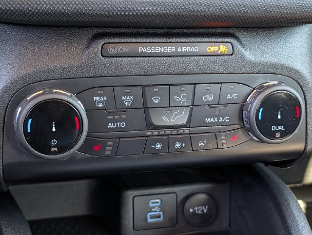 Used 2022 Ford Bronco Sport Outer Banks AWD/4WD image 18