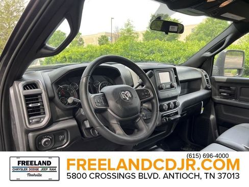 New 2024 RAM 2500 Tradesman w/ Chrome Appearance Group image 16