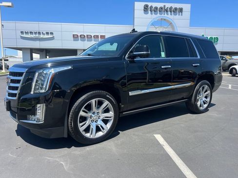 Used 2015 Cadillac Escalade Premium AWD/4WD image 1