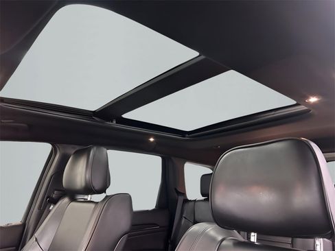 Used 2019 Jeep Grand Cherokee High Altitude image 10