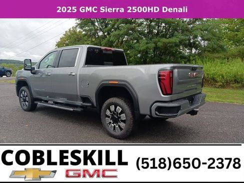 New 2025 GMC Sierra 2500 Denali w/ Denali Reserve Package image 5