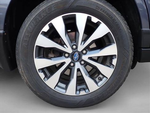 Used 2015 Subaru Outback 2.5i Limited AWD/4WD image 7