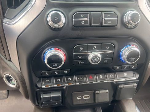 Used 2021 GMC Sierra 1500 SLT w/ SLT Premium Plus Package image 29
