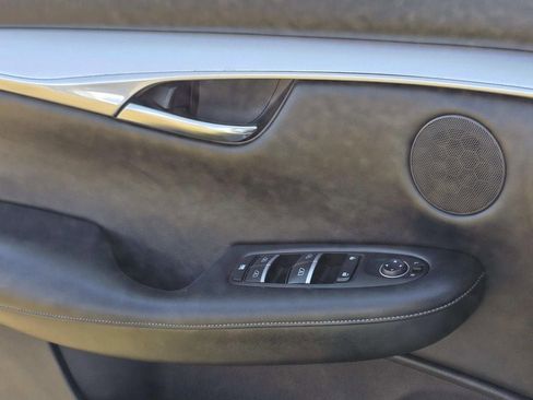 Used 2020 INFINITI QX50 Luxe w/ Navigation Package image 18