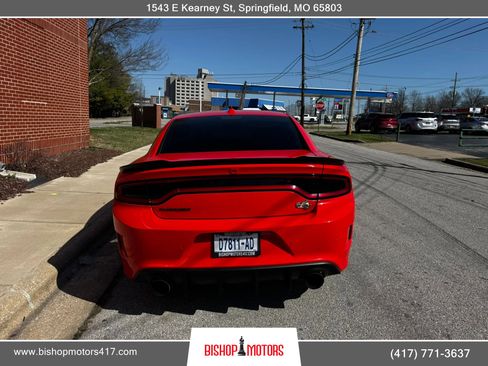 Used 2018 Dodge Charger R/T Scat Pack image 5