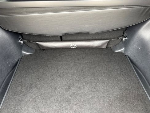 Used 2024 Toyota Corolla Cross XLE image 16