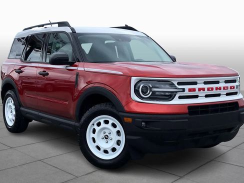 Used 2023 Ford Bronco Sport Heritage image 2