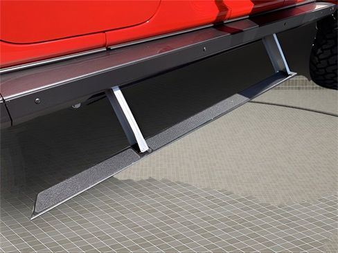 New 2024 Jeep Gladiator Rubicon w/ Technology Group image 36