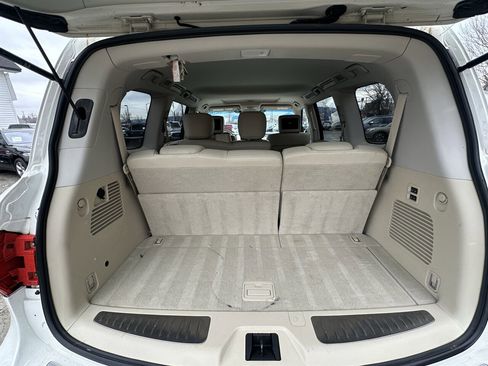 Used 2014 INFINITI QX80 4WD w/ Deluxe Touring Package image 34