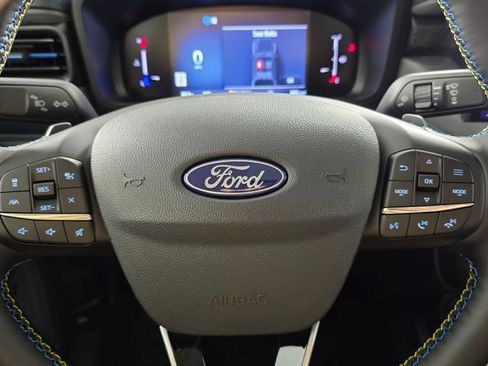 New 2025 Ford Maverick Lobo image 28