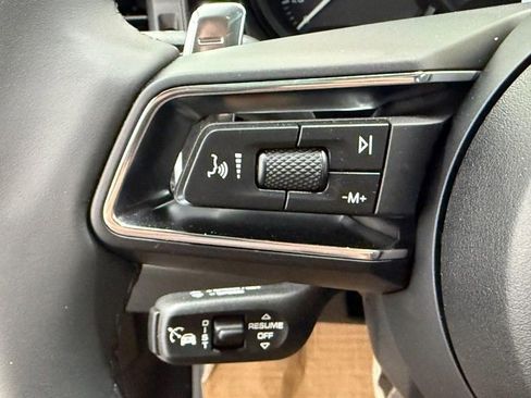 New 2026 Porsche Macan AWD/4WD image 21
