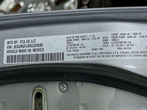 Used 2024 RAM 2500 Laramie image 12