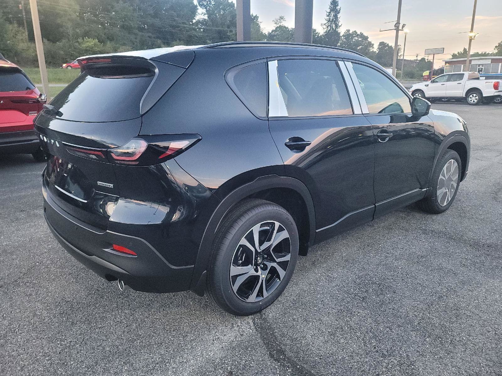New 2026 MAZDA CX-5 Preferred AWD/4WD image 5