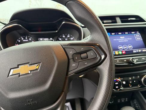 Used 2022 Chevrolet TrailBlazer LT w/ Convenience Package image 27