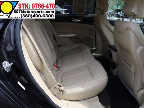 Used 2013 Lincoln MKZ AWD image 19