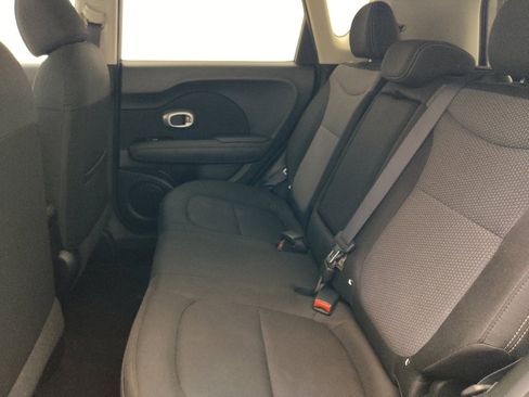 Used 2019 Kia Soul + FWD image 18