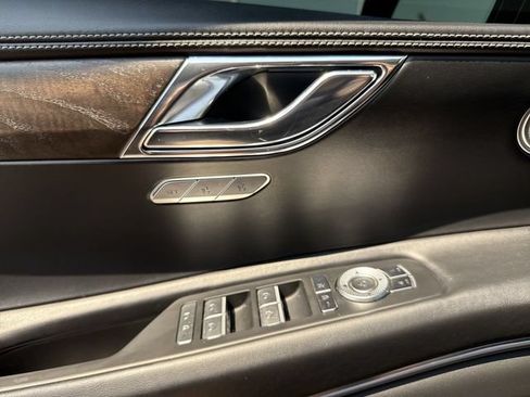 Used 2024 Genesis GV80 3.5T AWD/4WD image 13