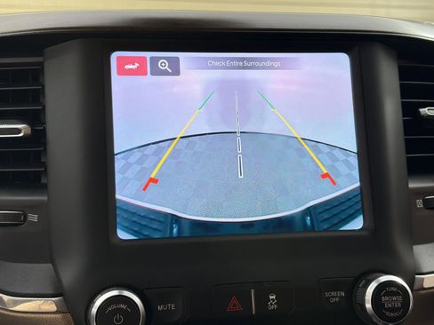 Used 2022 RAM 2500 Laramie image 19