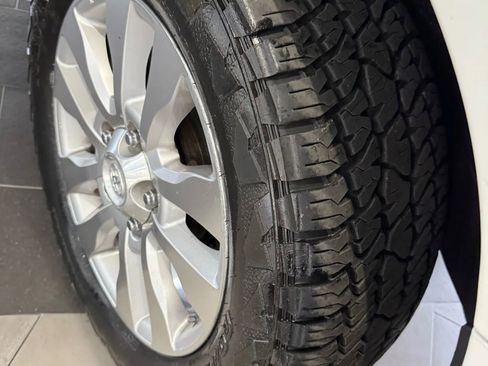 Used 2012 Toyota Sequoia Platinum image 28