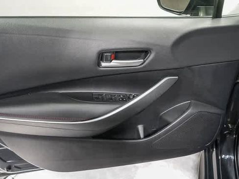Certified 2024 Toyota Corolla SE image 22