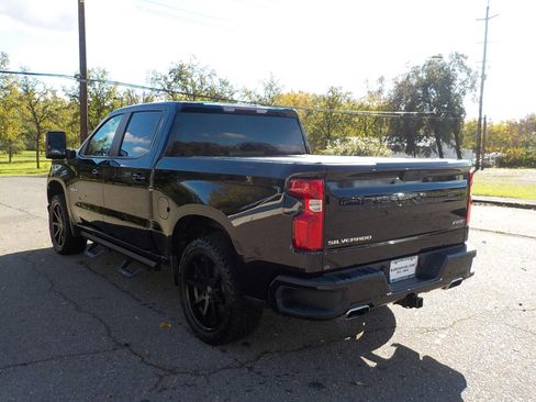 Used 2021 Chevrolet Silverado 1500 RST w/ Z71 Off-Road Package image 4