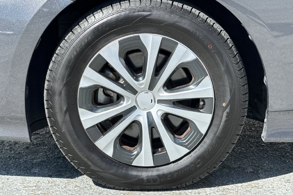 Used 2021 Toyota Prius Prime XLE FWD image 26