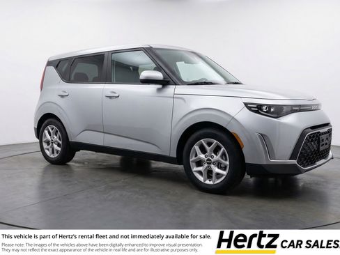 Used 2025 Kia Soul LX w/ LX Technology Package image 1