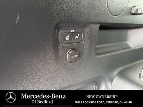 Used 2022 Kia Telluride S FWD image 32