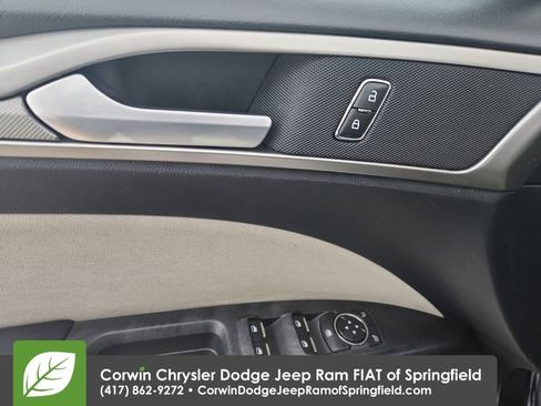 Used 2019 Ford Fusion S image 21