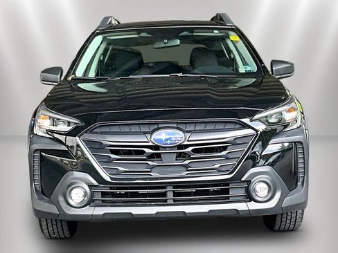 Certified 2024 Subaru Outback AWD/4WD image 2