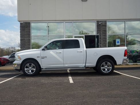 Used 2019 RAM 1500 Big Horn AWD/4WD image 5