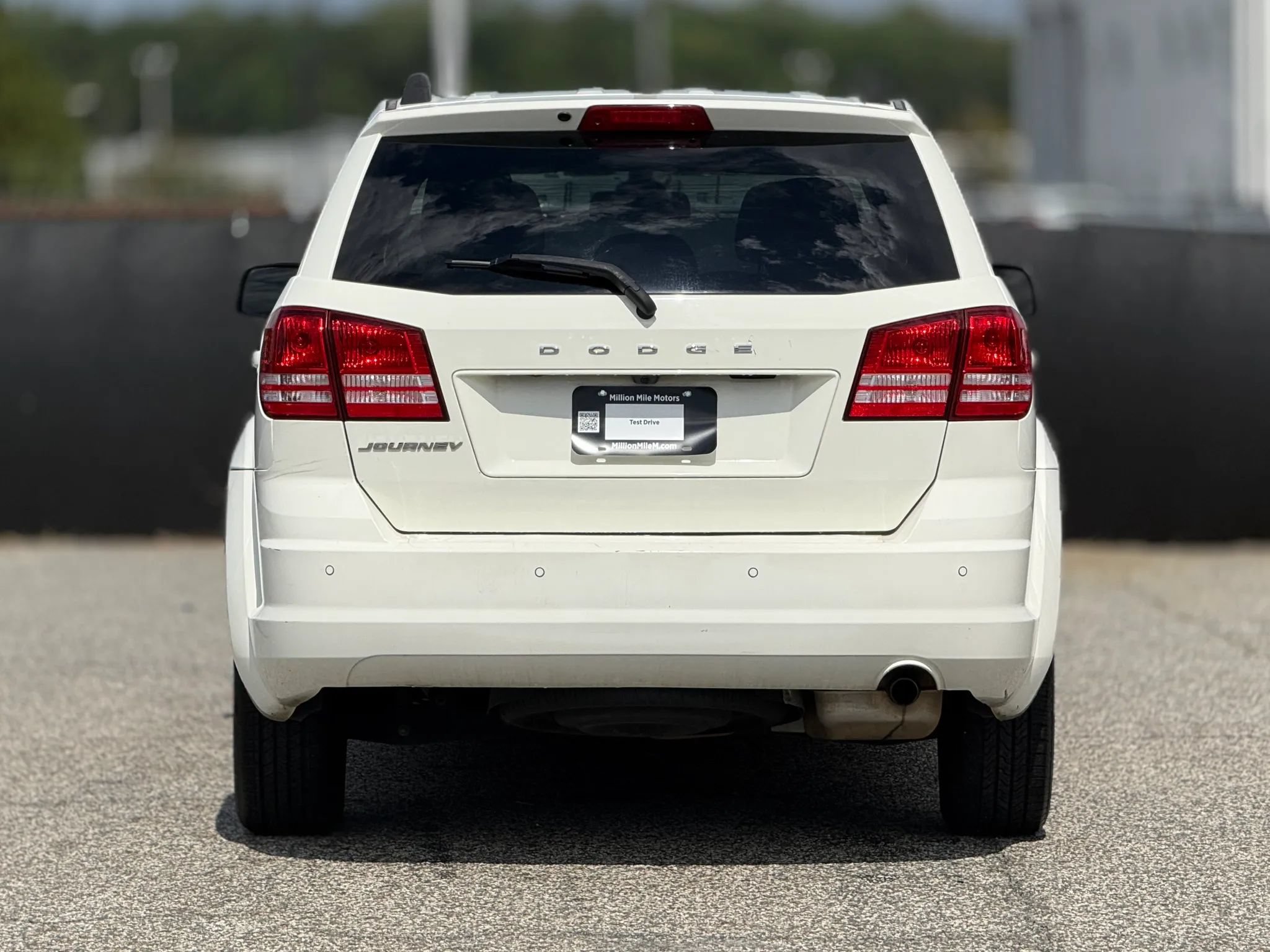 Used 2020 Dodge Journey SE w/ SE Popular Equipment Group FWD image 4