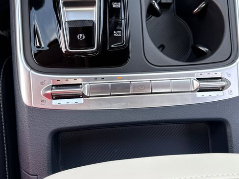 New 2026 Kia Carnival SX Prestige FWD image 14