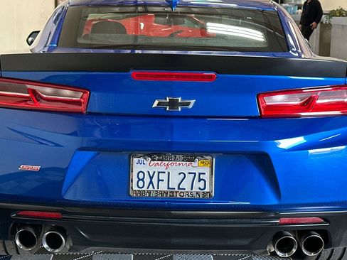 Used 2018 Chevrolet Camaro SS image 47