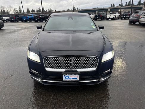 Used 2019 Lincoln Continental Premiere image 2
