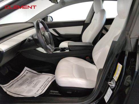 Used 2019 Tesla Model 3 Long Range image 18