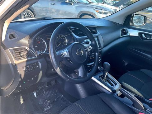 Used 2018 Nissan Sentra S w/ S Midnight Style Package image 12