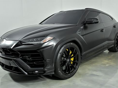 Used 2019 Lamborghini Urus AWD/4WD image 5