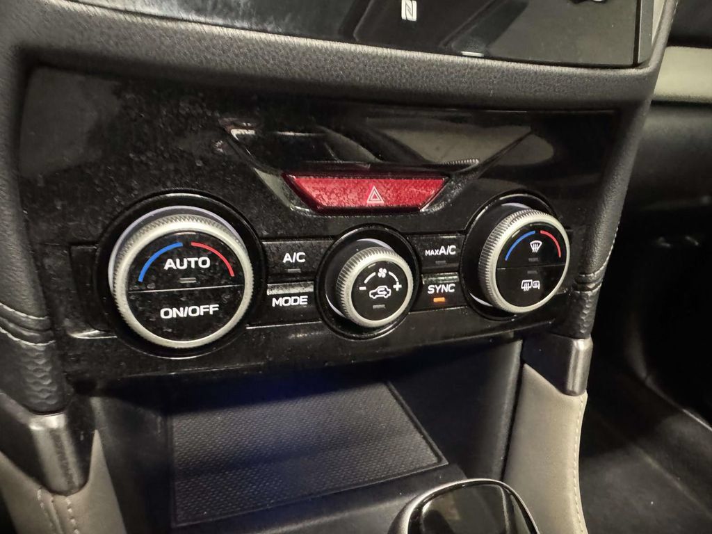 Used 2022 Subaru Forester Limited AWD/4WD image 27