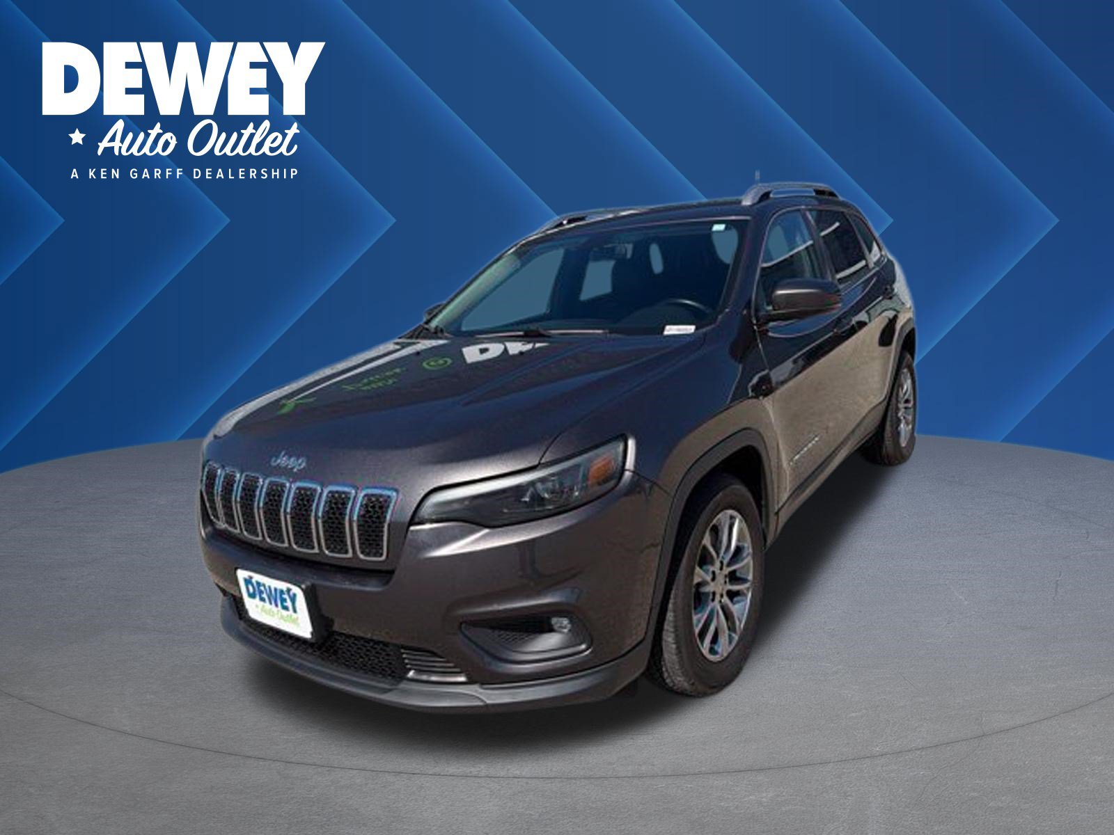 Used 2019 Jeep Cherokee Latitude Plus FWD image 1