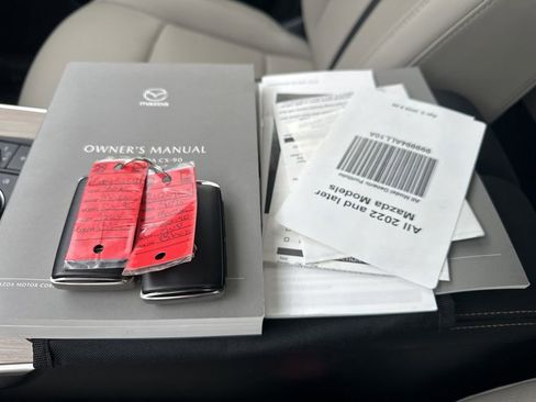 Used 2025 MAZDA CX-90 3.3 Turbo w/ Preferred Package image 12