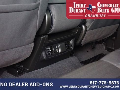 Used 2025 Chevrolet Silverado 3500 LT w/ Safety Package AWD/4WD image 21