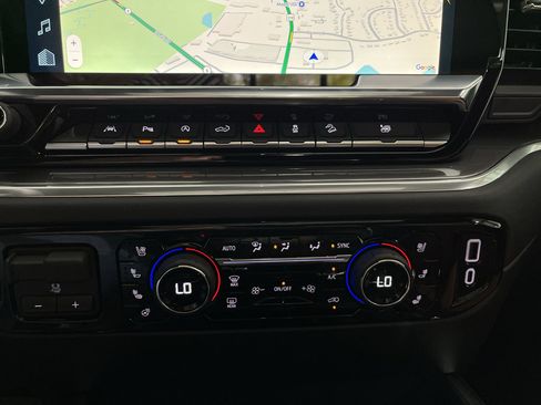 New 2026 Chevrolet Silverado 1500 High Country w/ Technology Package AWD/4WD image 26