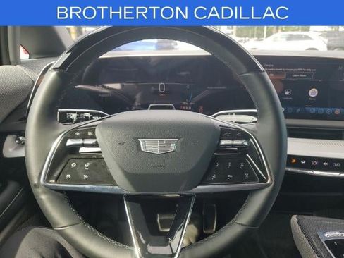 Used 2026 Cadillac Optiq Sport 1 AWD/4WD image 12