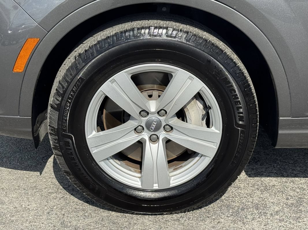 Used 2018 Audi Q7 2.0T Premium Plus w/ Premium Plus Package AWD/4WD image 28